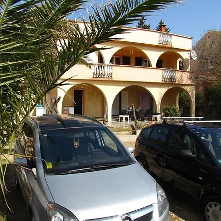Apartments Rem Novalja Exterior photo