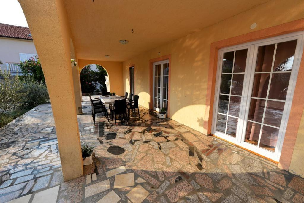 Rem Apartament Novalja